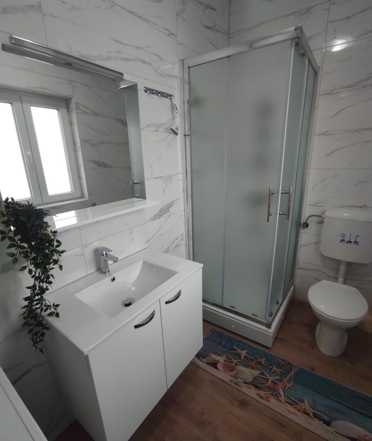 Apartman Jenny-Porec Kosinozici 外观 照片