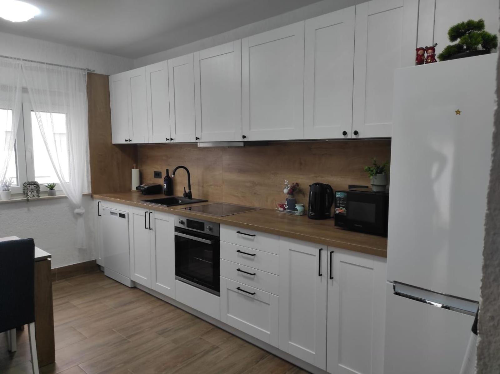 Apartman Jenny-Porec Kosinozici 外观 照片
